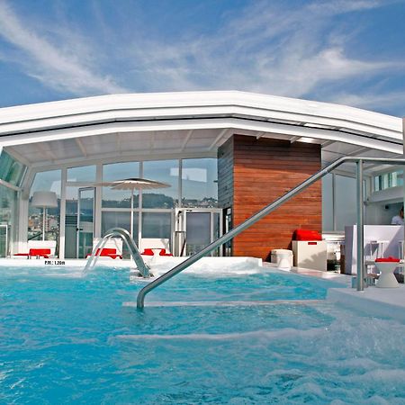 โรงแรมกรัน นาการิ บูติคแอนด์สปา วิโก ภายนอก รูปภาพ The rooftop pool at the Mandarin Oriental Barcelona