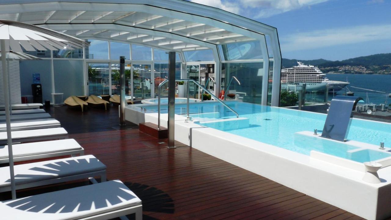 โรงแรมกรัน นาการิ บูติคแอนด์สปา วิโก ภายนอก รูปภาพ The rooftop pool