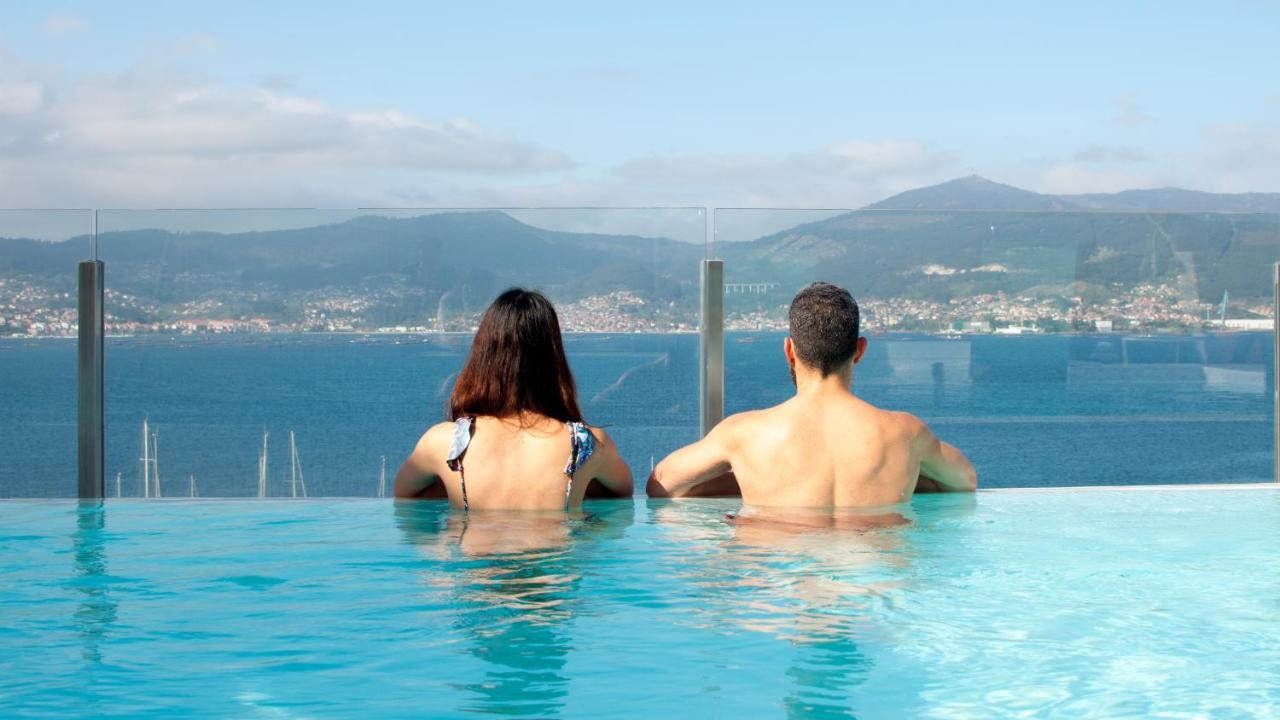 โรงแรมกรัน นาการิ บูติคแอนด์สปา วิโก ภายนอก รูปภาพ Infinity pool