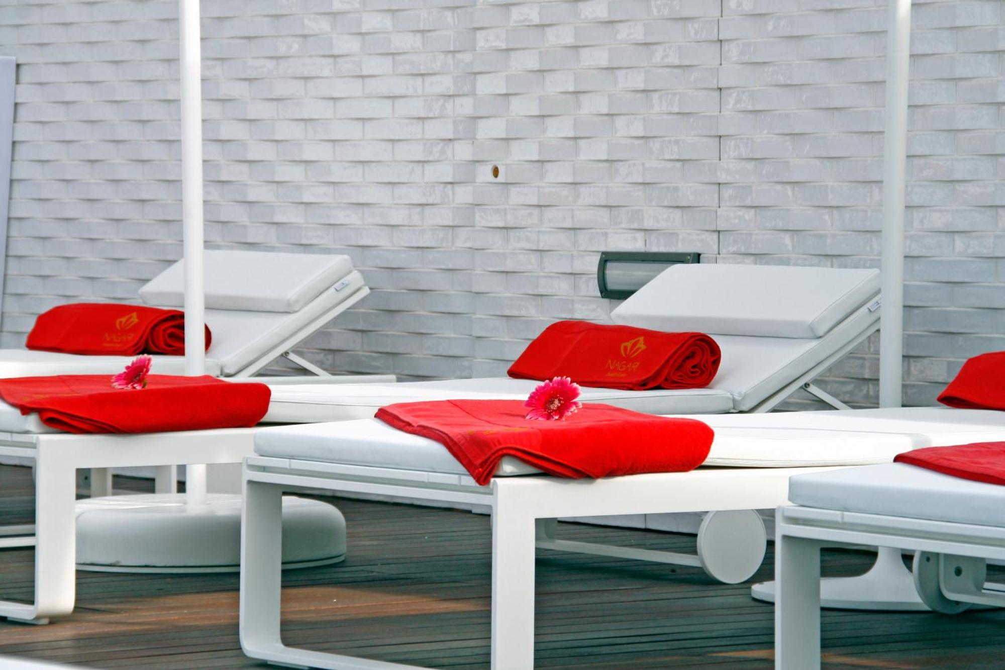 โรงแรมกรัน นาการิ บูติคแอนด์สปา วิโก ภายนอก รูปภาพ The pool at the Mandarin Oriental, Munich